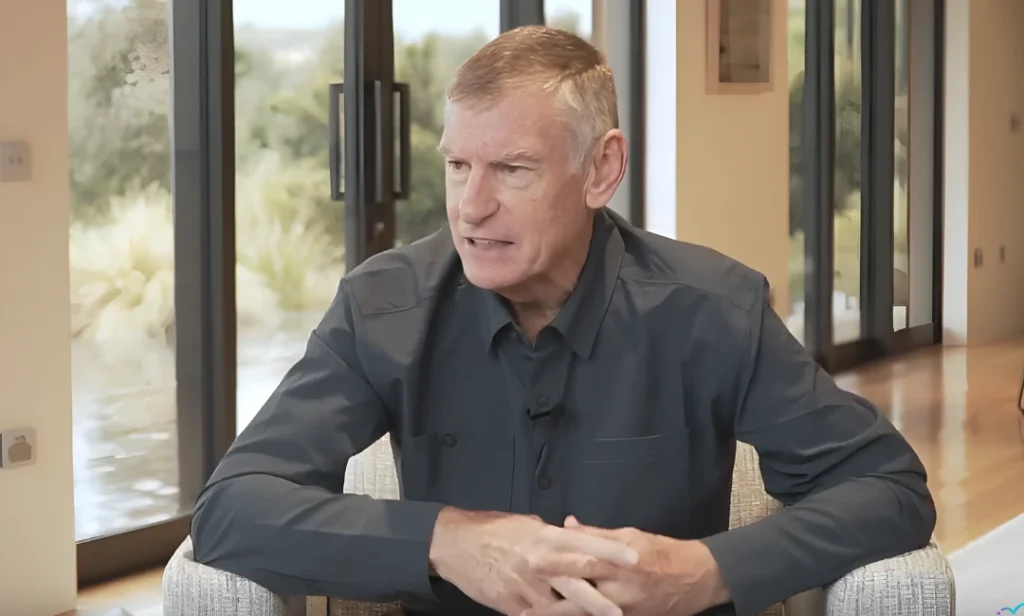 Glenn Renwick Net Worth and Family Details