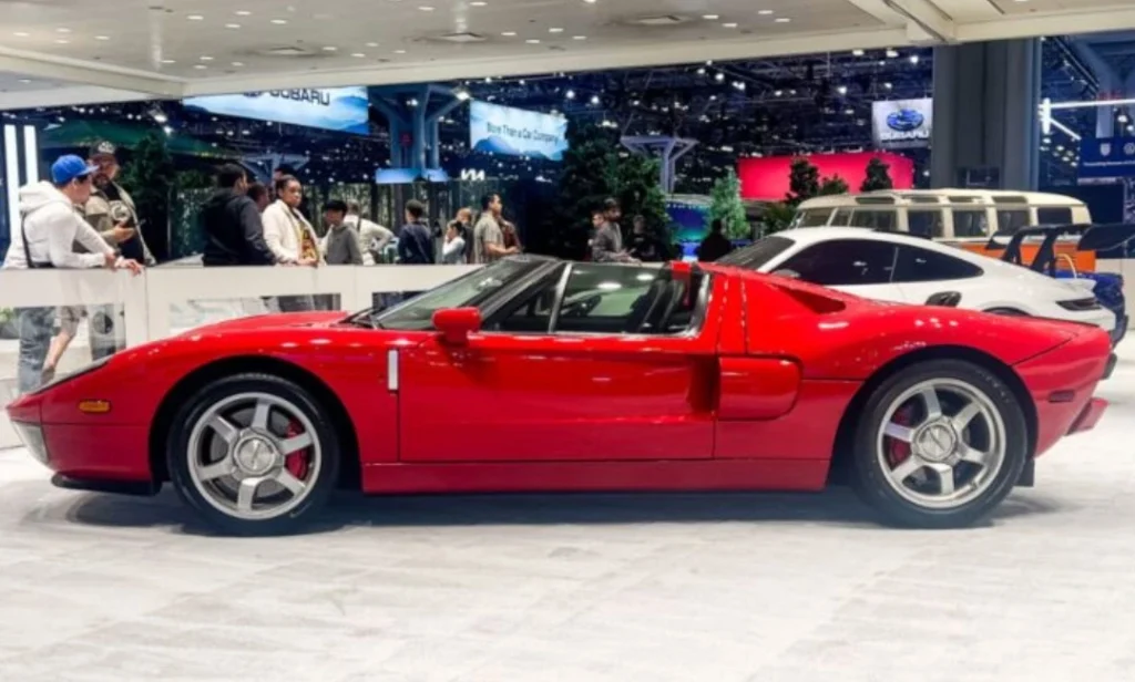 Cars That Can Attract Crowds at the Event