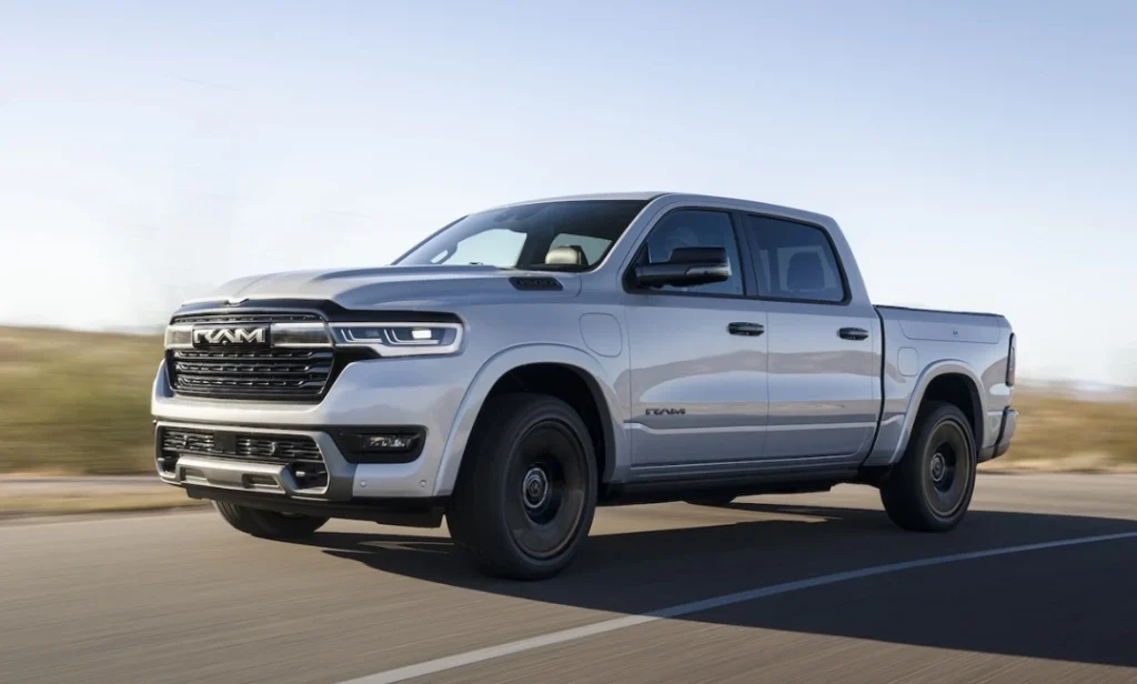 Will the New Dakota Be an Ideal Work Truck or a Lifestyle Pickup