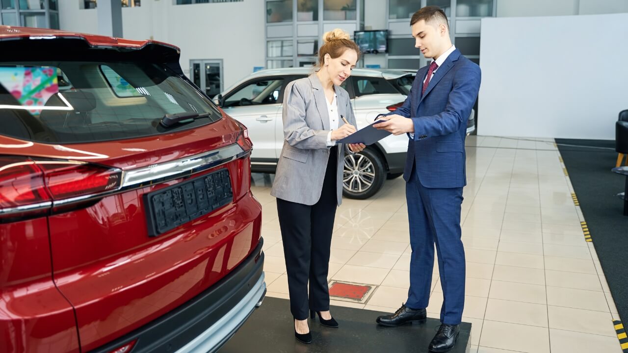 Pros and Cons of Leasing a Car