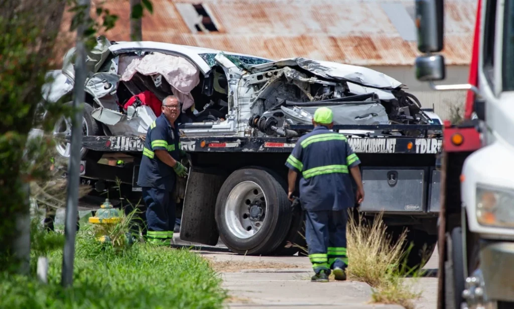 Fatal Car Crash Involving Three Young Graduates