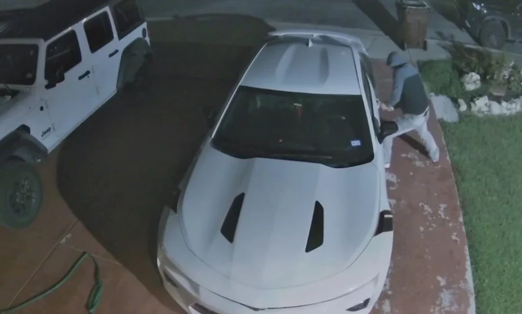 I‑35 Bus and Stolen Camaro San Antonio Case