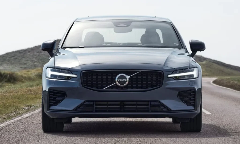 2025 Volvo S60