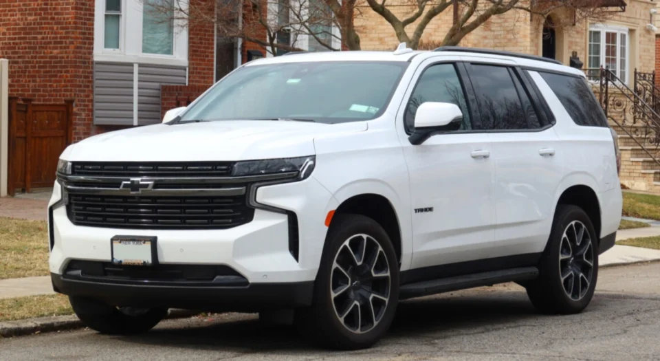 GM Recalls 449671 Vehicles Over Faulty Brake Fluid Warning Light