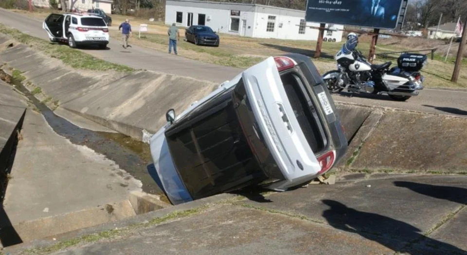 Tragic SUV Ditch Crash in Minden Township Michigan Raises Safety Concern